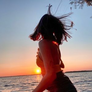 Meet your Posher, Dalila